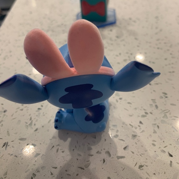 NEW NEVER USED - Disney Bunny Stitch x Miniso collectible figurine - Picture 4 of 4
